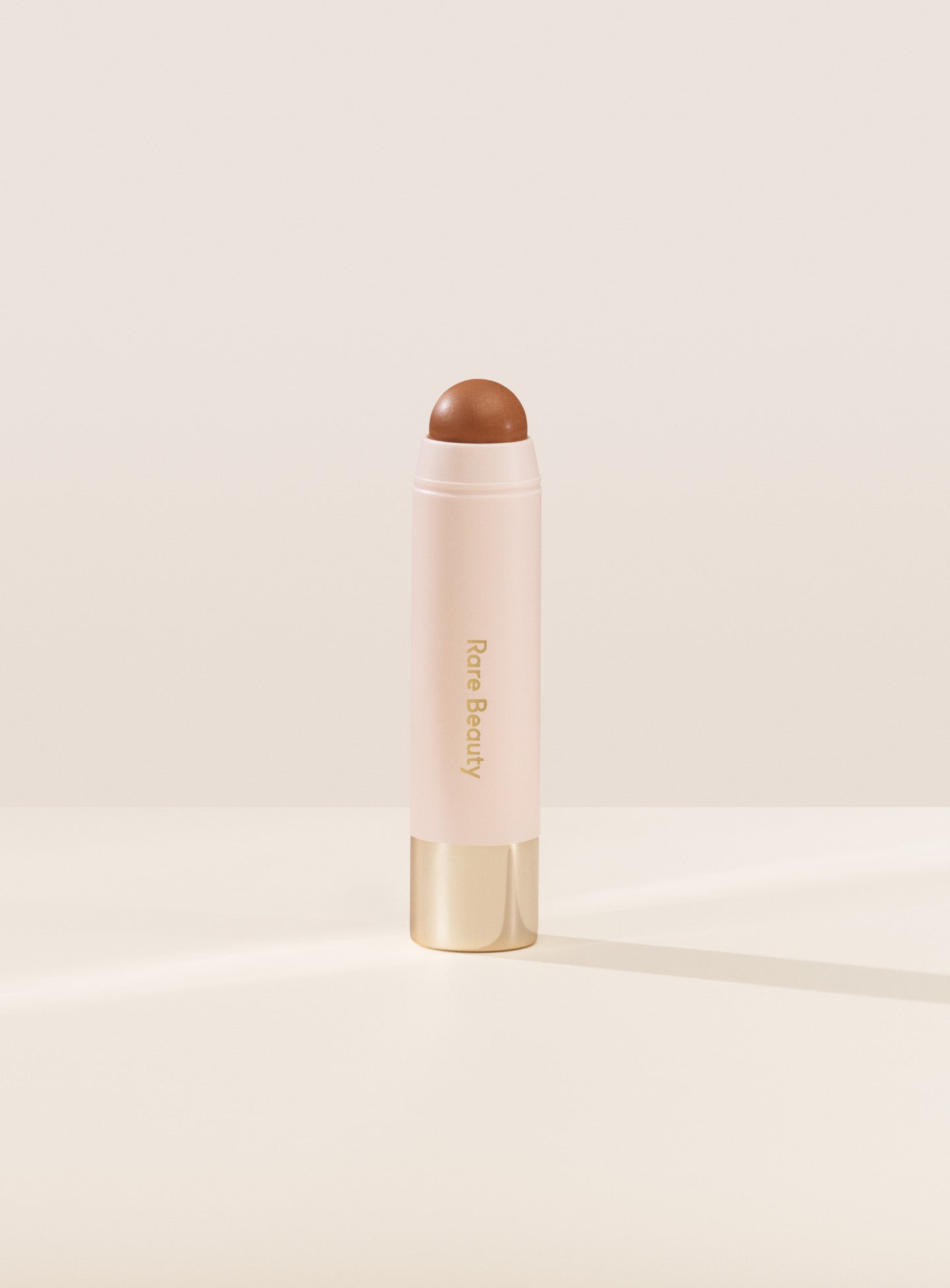 Warm Wishes Effortless Bronzer Stick - Image 4