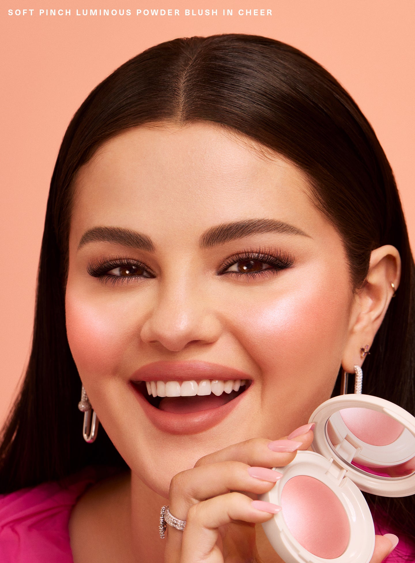 Soft Pinch Luminous Powder Blush - Image 2