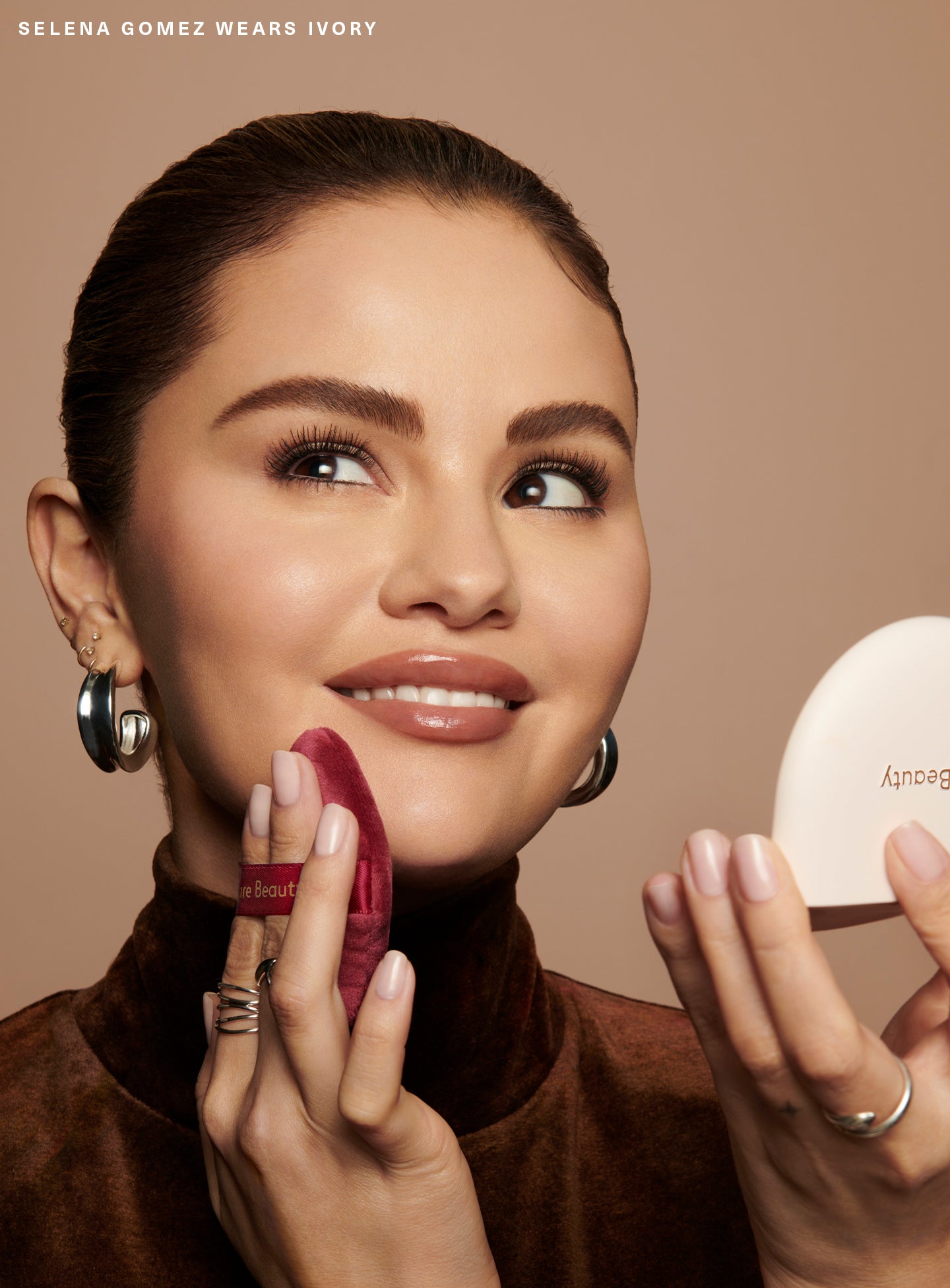Soft Touch Powder Puff - Image 3